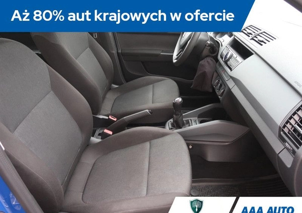 Skoda Fabia cena 40000 przebieg: 69216, rok produkcji 2018 z Ożarów Mazowiecki małe 326